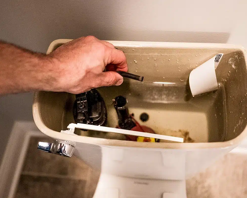 Intro Toilet Urinal Repair 1200x960.1200x960